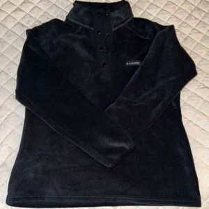 Women’s Columbia Black Fleece Pullover